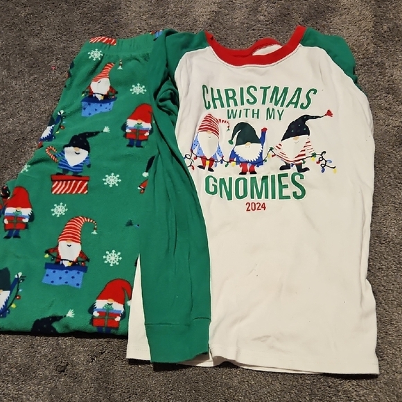 The Children's Place Green and White Pajama Set with Gnome Design - Picture 1 of 6